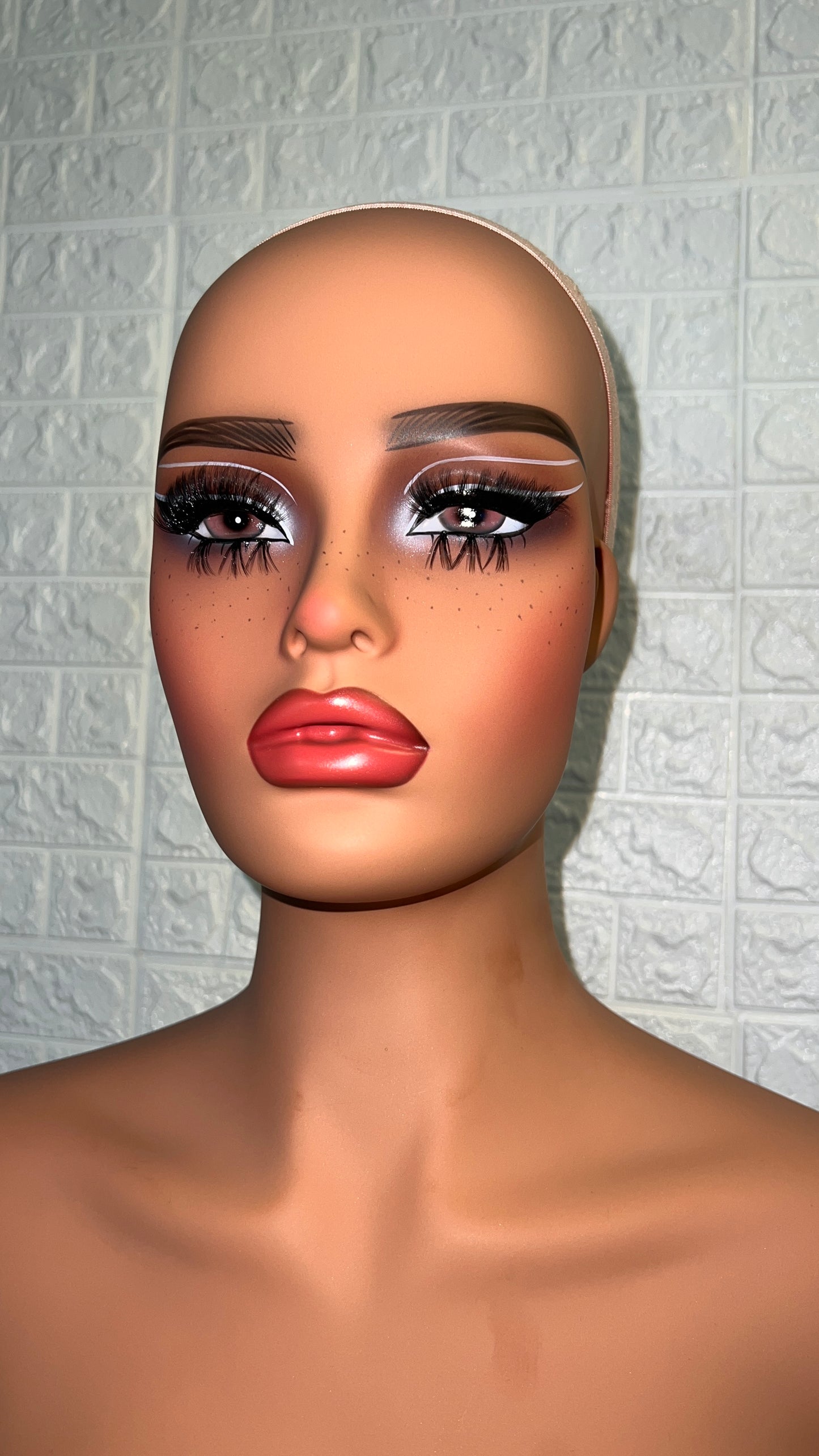 Glam Mannequin