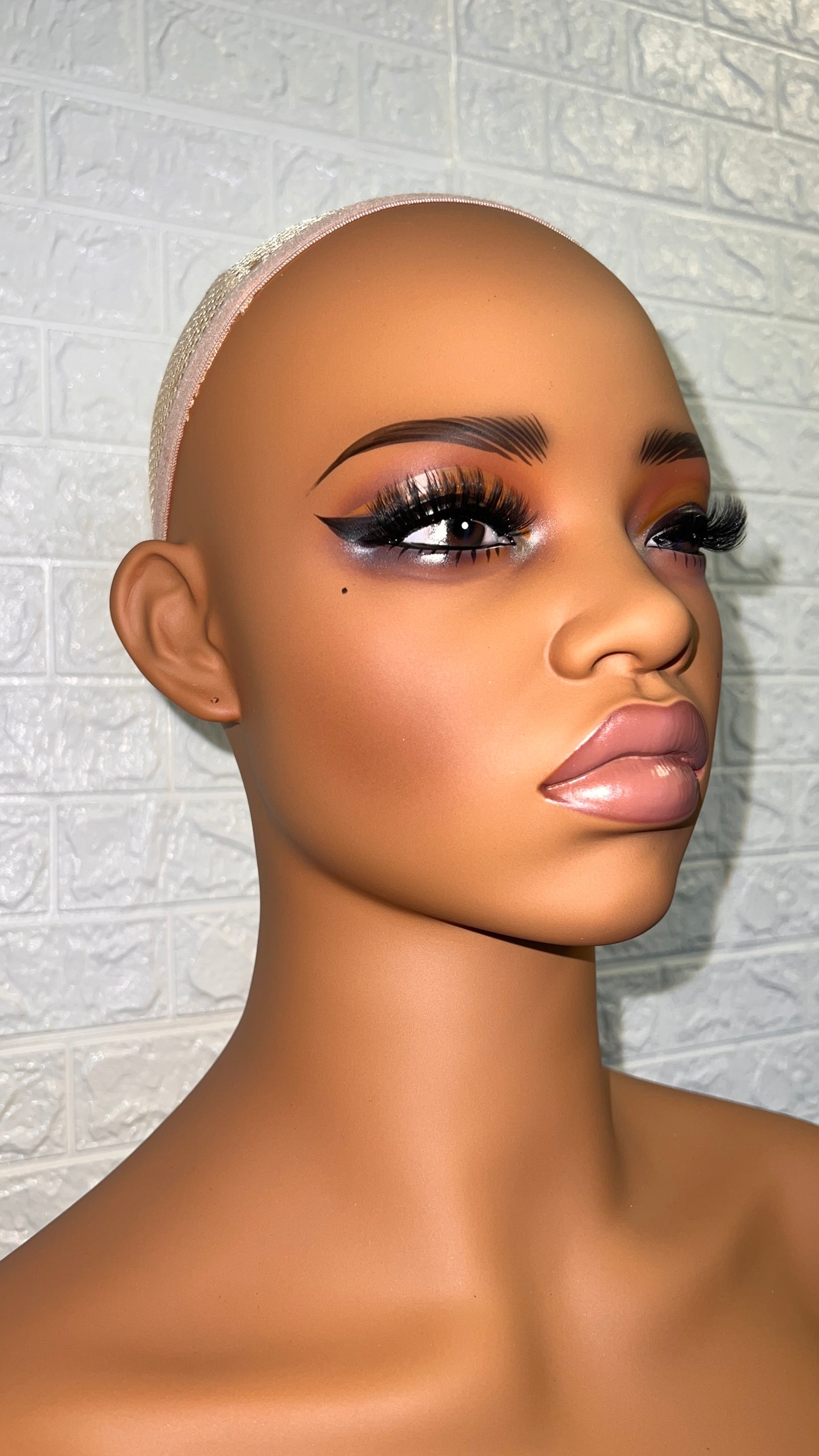 Glam Mannequin